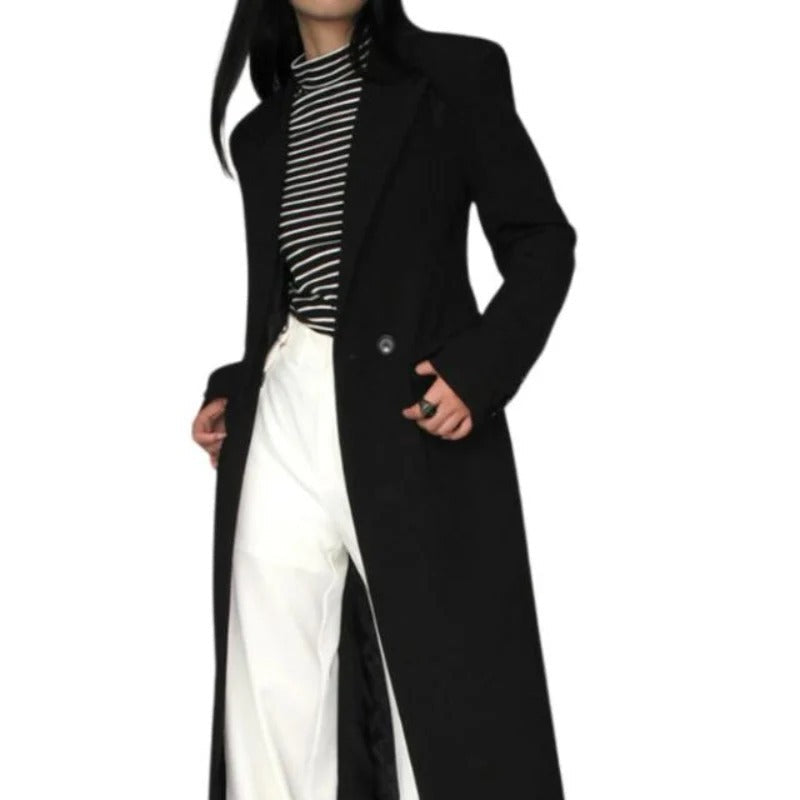 Le Manteau Noir